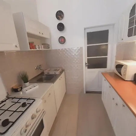 Jutta Vizkoezeli Nyaralo Apartment Balatonboglar